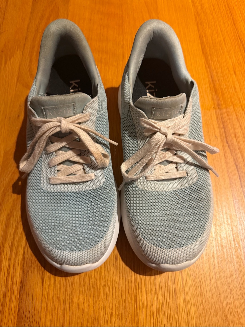 kizik Athens hands free Sneakers